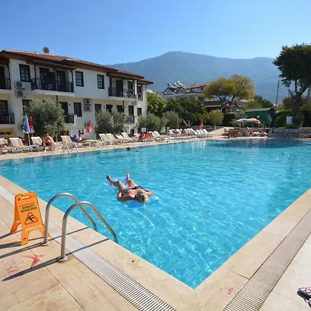 Saray Otel Ölüdeniz
